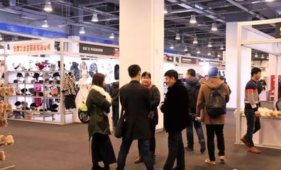 【展会】2018北京国际裘皮革皮制品交易会在北京举行
